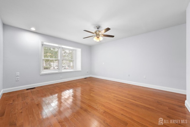 15-A Betsy Ross Dr, Monroe, NJ 08831 - unfurnished room featuring ceiling fan, baseboards, and light wood-type flooring