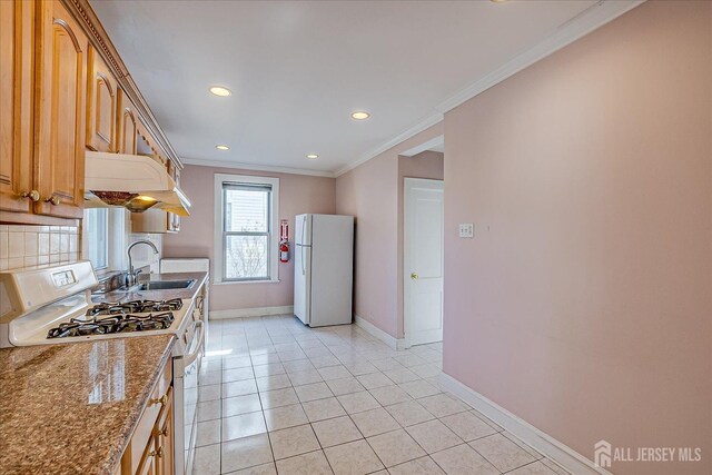 27 N 6th Ave, Highland Park, NJ 08904 - photo 21
