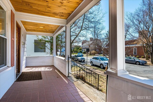 27 N 6th Ave, Highland Park, NJ 08904 - photo 5