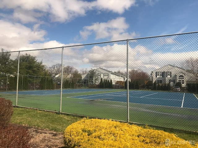 4 Linda Ct, Old Bridge, NJ 08879 - view of tennis court
