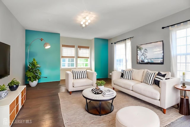 304 Kiersten Dr Unit 304, Highland Park, NJ 08904 - photo 6
