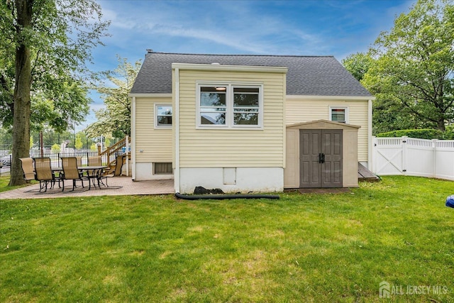 61 Thomas St, Metuchen, NJ 08840 - rear view of property featuring a patio and a shingled roof