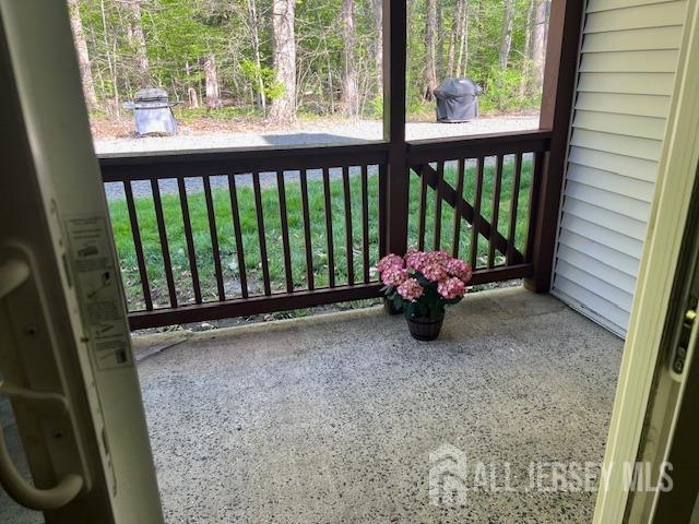 5151 Beech Ct, South Brunswick, NJ 08852 - photo 18