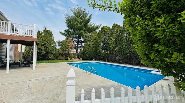 7 Mill Rd, Jamesburg, NJ 08831 - outdoor pool featuring a fenced backyard and a patio area