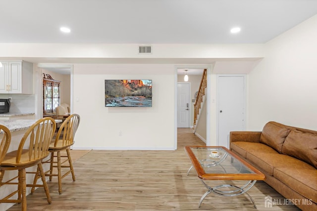 140 Idlebrook Ln, Aberdeen, NJ 07747 - photo 12