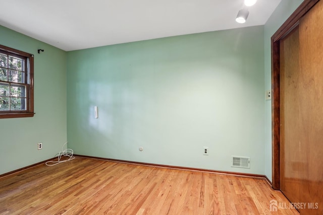 58 Mitchell Ave, East Brunswick, NJ 08816 - photo 27