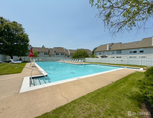 67 Nova Dr, Piscataway, NJ 08854 - community pool with a patio area and a residential view
