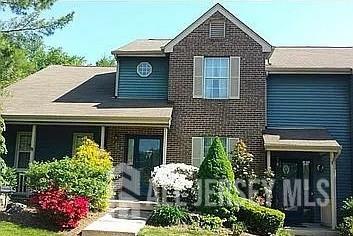 1014 Hemlock Ct, South Brunswick, NJ 08852 - view of front of property