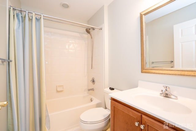 9 Copernicus Ct, East Windsor, NJ 08512 - full bath featuring vanity and shower / bath combo with shower curtain
