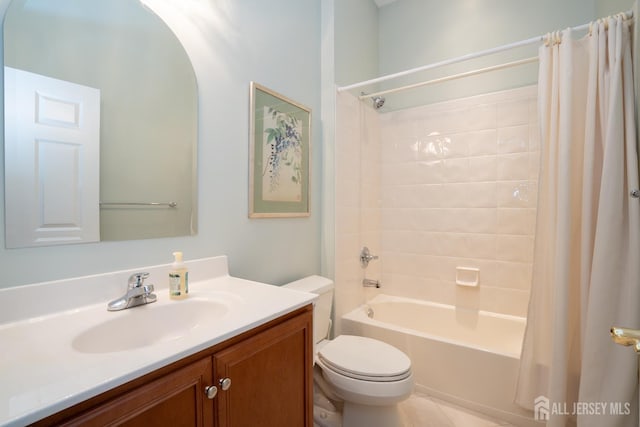 9 Copernicus Ct, East Windsor, NJ 08512 - full bath with vanity and shower / tub combo