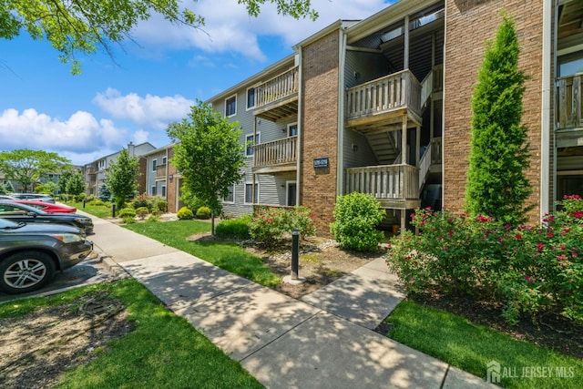 5208 Ravens Crest Dr, Plainsboro, NJ 08536 - photo 3