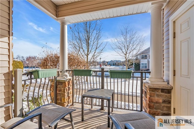 1109 Enclave Cir, Franklin, NJ 08873 - balcony featuring a porch