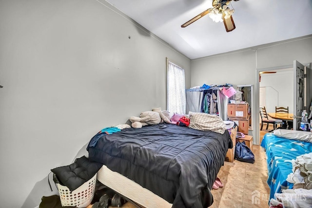 bedroom featuring ceiling fan