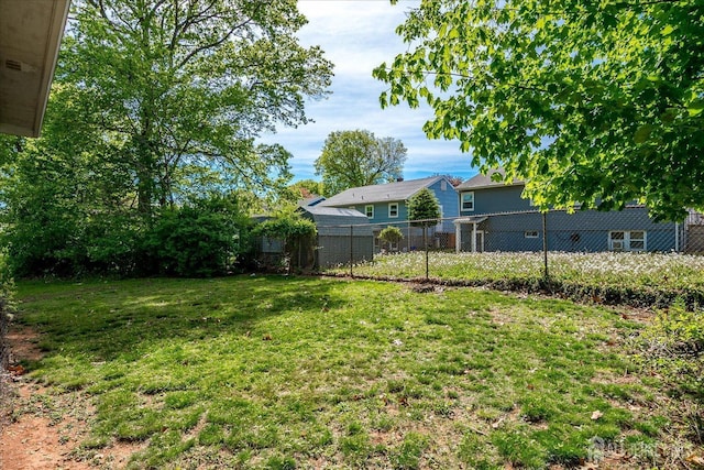 50 Lilac St, Edison, NJ 08817 - view of yard