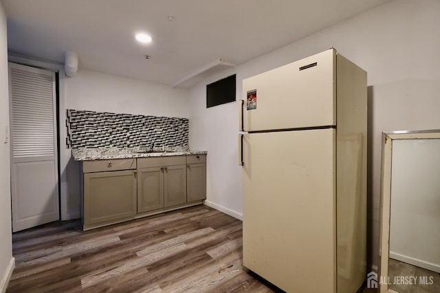 48 Buchanan Ave, Sayreville, NJ 08859 - photo 24