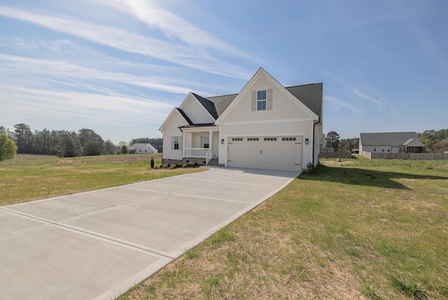 view of front of home featuring a front lawn