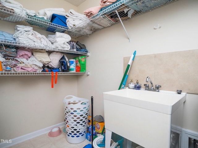 1209 Partington St, Wake Forest, NC 27587 - washroom with a sink