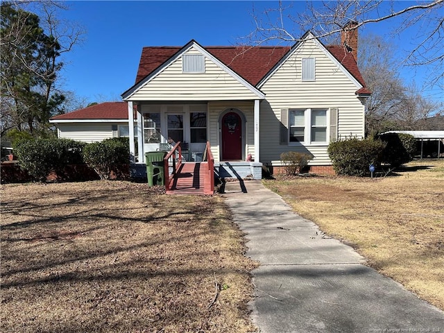 view of front of house featuring covered porch