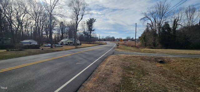165 Old Hollow Rd, Winston-Salem, NC 27045