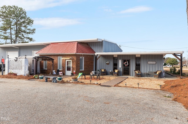 view of front of house