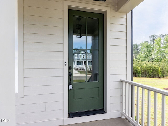 view of property entrance