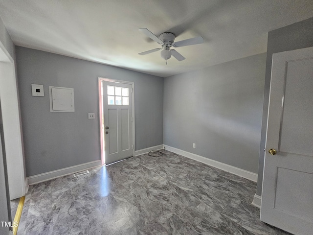 910 Marshall St, Roanoke Rapids, NC 27870 - entrance foyer with ceiling fan