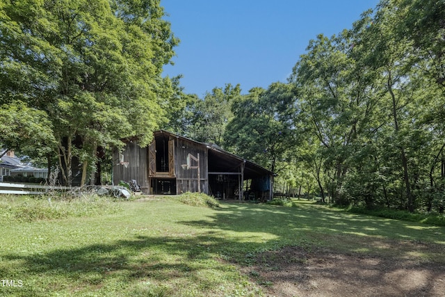 6720 Mebane Oaks Rd, Mebane, NC 27302 - view of yard featuring an outdoor structure and an outbuilding
