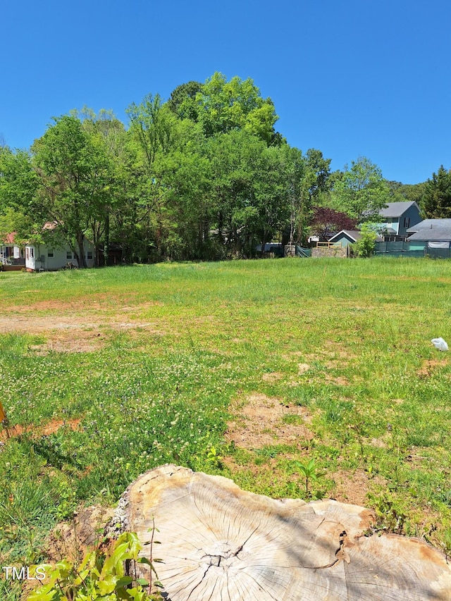 Listing photo 3 for 30 Midway St, Pittsboro NC 27312