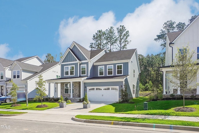 view of front facade featuring a front lawn and a garage