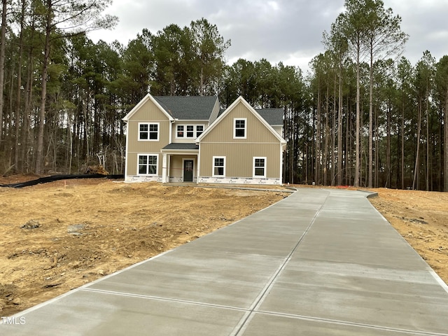 view of front of property