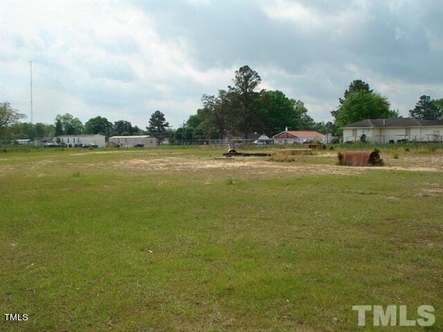 Listing photo 3 for 2602-B Erwin Rd, Dunn NC 28334