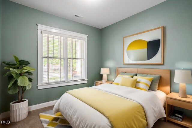 view of carpeted bedroom