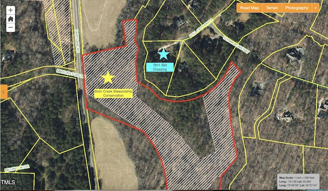 7811 Still Crossing Rd, Chapel Hill, NC 27516 - aerial overview of property's location featuring property parcel outlined