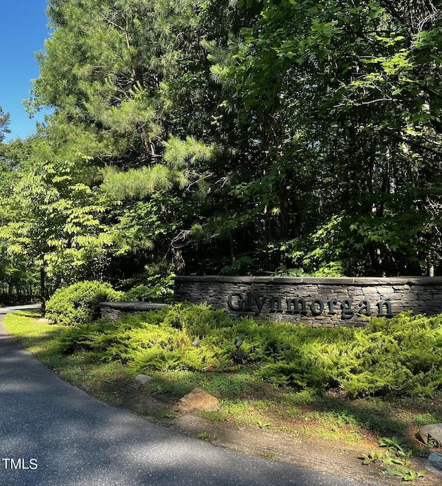 7811 Still Crossing Rd, Chapel Hill, NC 27516 - view of community / neighborhood sign