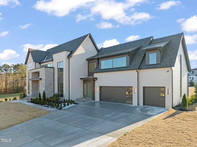 view of front facade with a garage