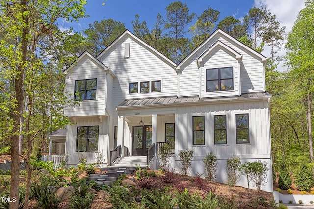 modern farmhouse with covered porch