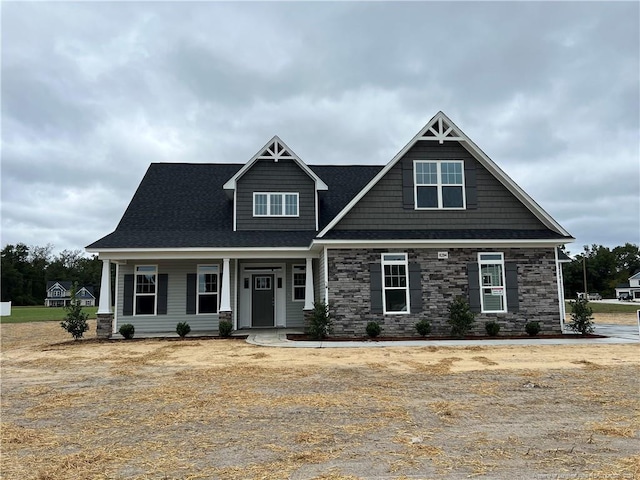 craftsman-style home featuring a porch