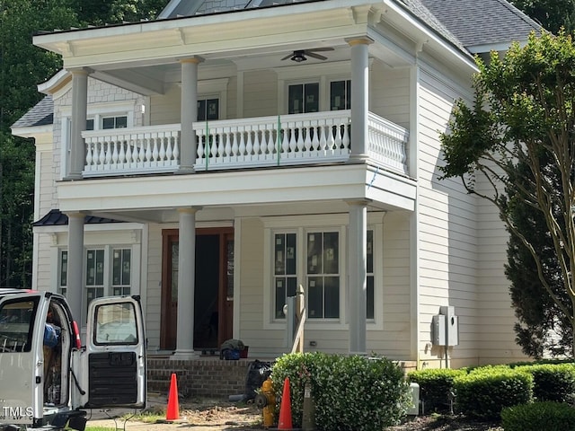 8305 Society Pl, Raleigh, NC 27615 - view of front of home featuring a balcony