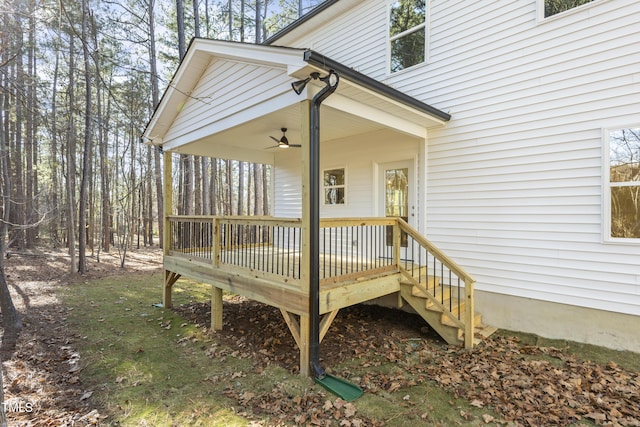 deck with ceiling fan