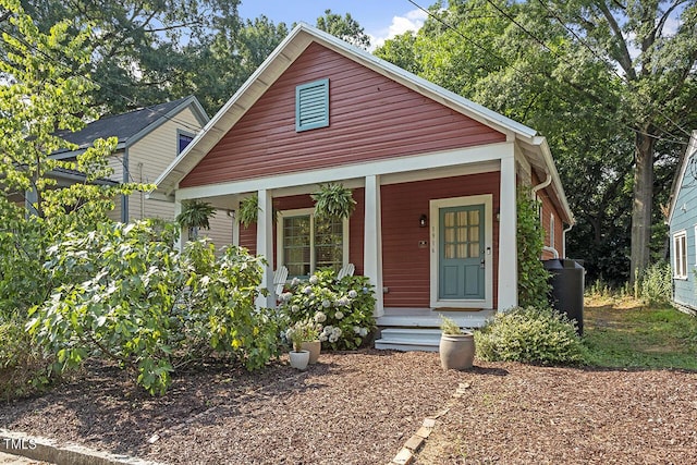 bungalow-style house with covered porch