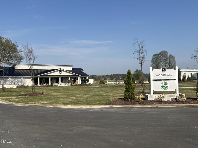 242 Sanderling Rd, Vass, NC 28394