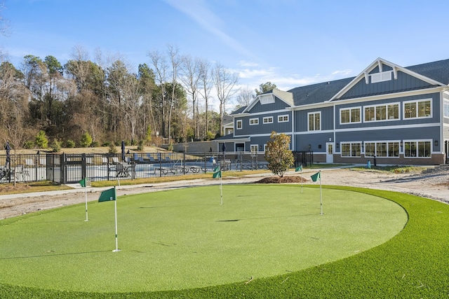 154 Swain St, Clayton, NC 27527 - surrounding community with a pool
