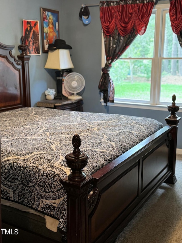 bedroom featuring carpet flooring