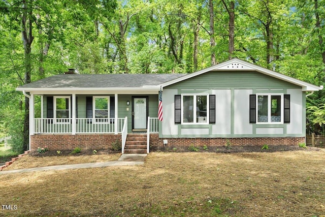 104 Argyle Ct, Garner, NC 27529 - ranch-style house featuring a porch