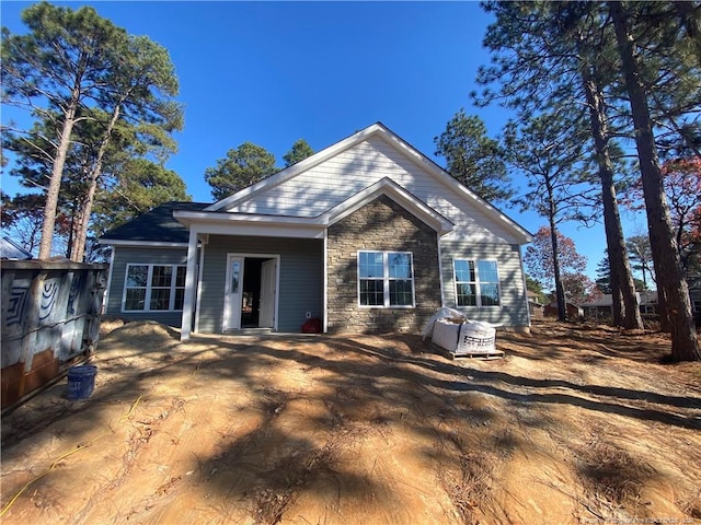 view of front of property