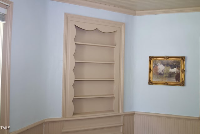 9358 Main St, Castalia, NC 27816 - view of closet