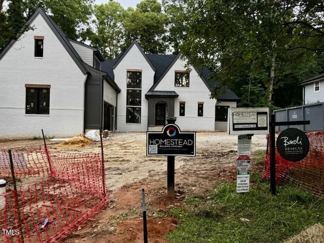 708 Catawba St, Raleigh, NC 27609 - photo 1