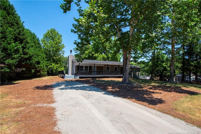 view of front of property with covered porch