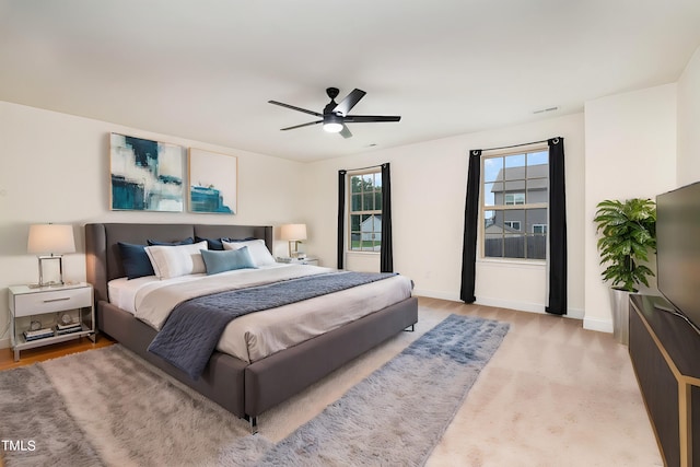 bedroom featuring ceiling fan