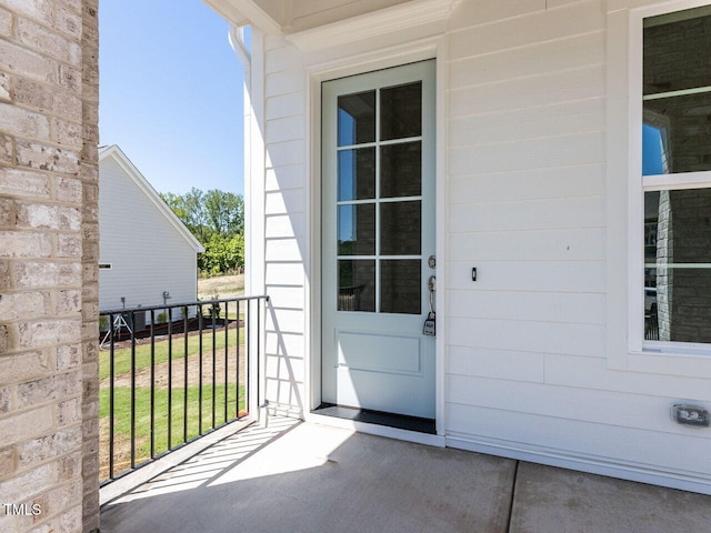 view of exterior entry